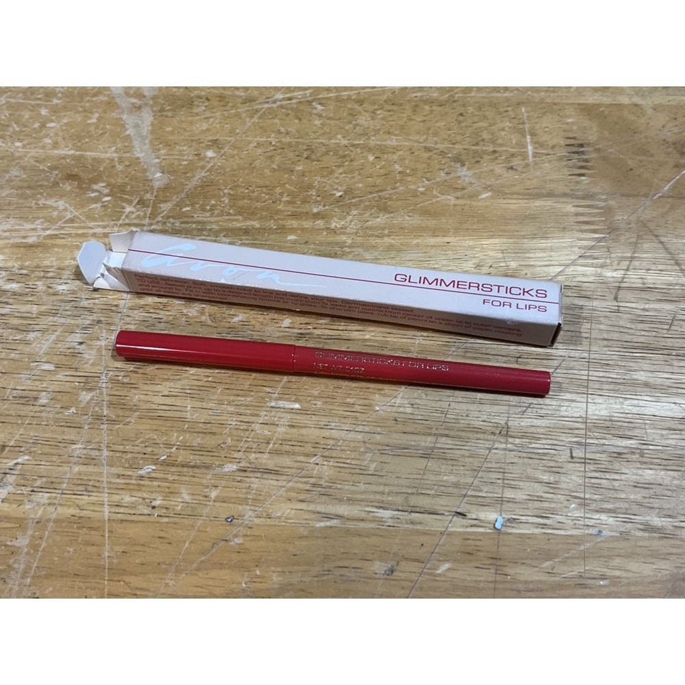 Avon RICH SALMON Glimmersticks for Lips NOS Vtg